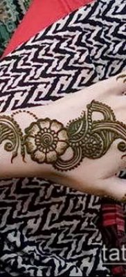 Photo How to apply mehendi on the body (tattoo) (value) - example drawing - 013