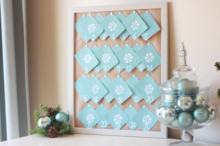 advenzkalender ozdoba rámčeka na poukážku na kalendár