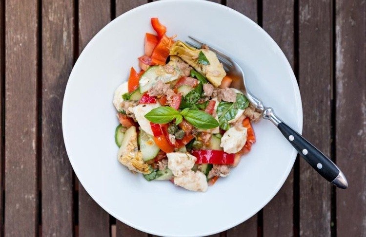 Príprava studených hlavných jedál Recept na stredomorské špeciality s tuniakom