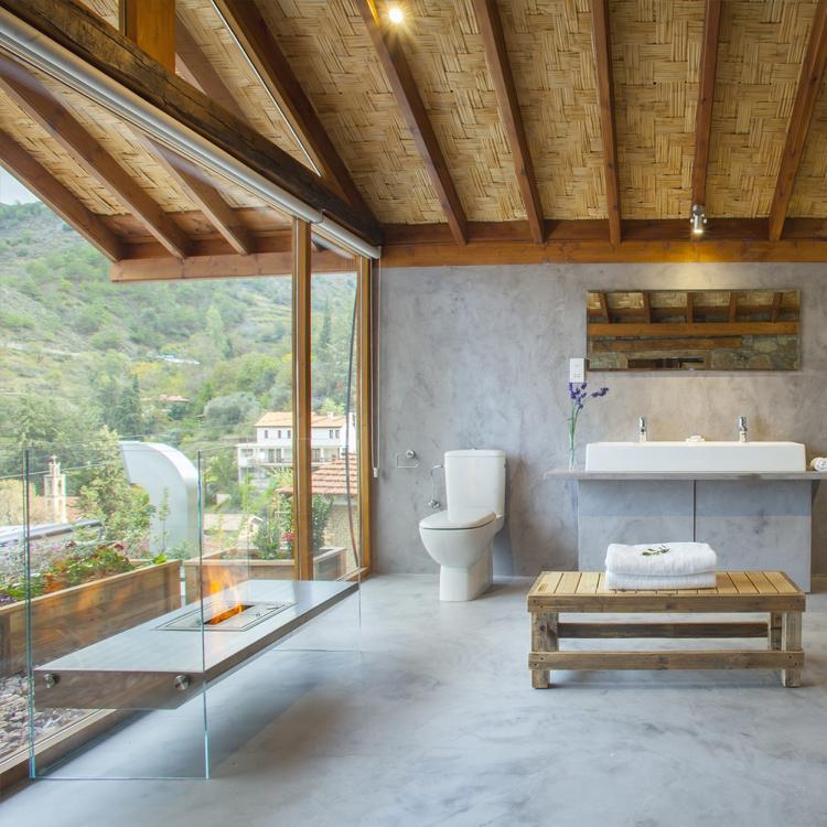 krb-bez-komína-kúpeľňa-betón-etanol-drevo