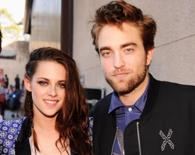 Hviezdny pár celebrít súmraku- Robert Pattinson a Kristen Stewart Pár hviezd súmraku Robert Pattinson Kristen Stewart