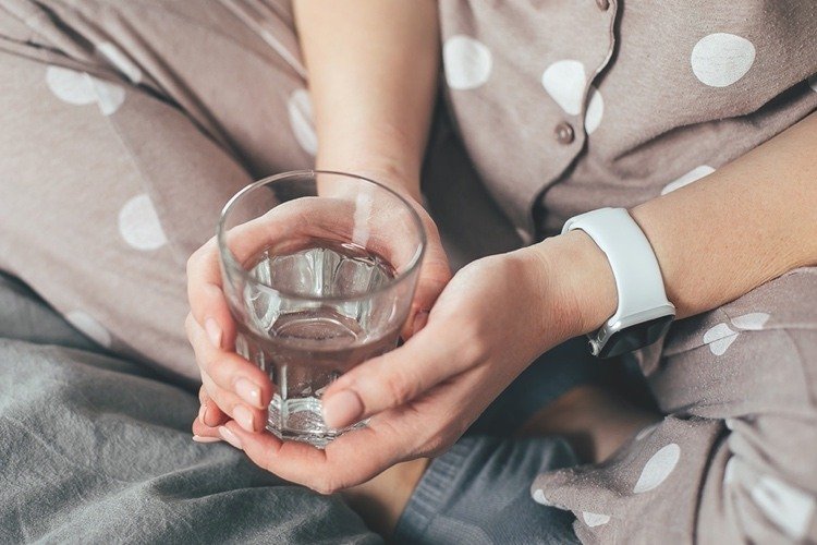 Rýchlo znížte hladinu cukru v krvi pomocou vody