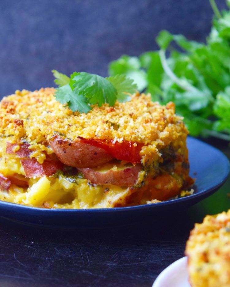 ľahký recept na zemiakové gratinované paradajky vegánske