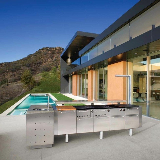 Záhradná kuchyňa Fuego z nehrdzavejúcej ocele moderného dizajnu Vonkajšia kuchyňa nerezový minimalistický pult