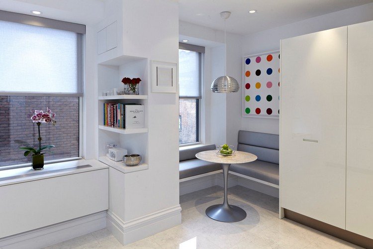 Kuchynská lavica-rohová-malá-kuchyňa-okrúhly stôl