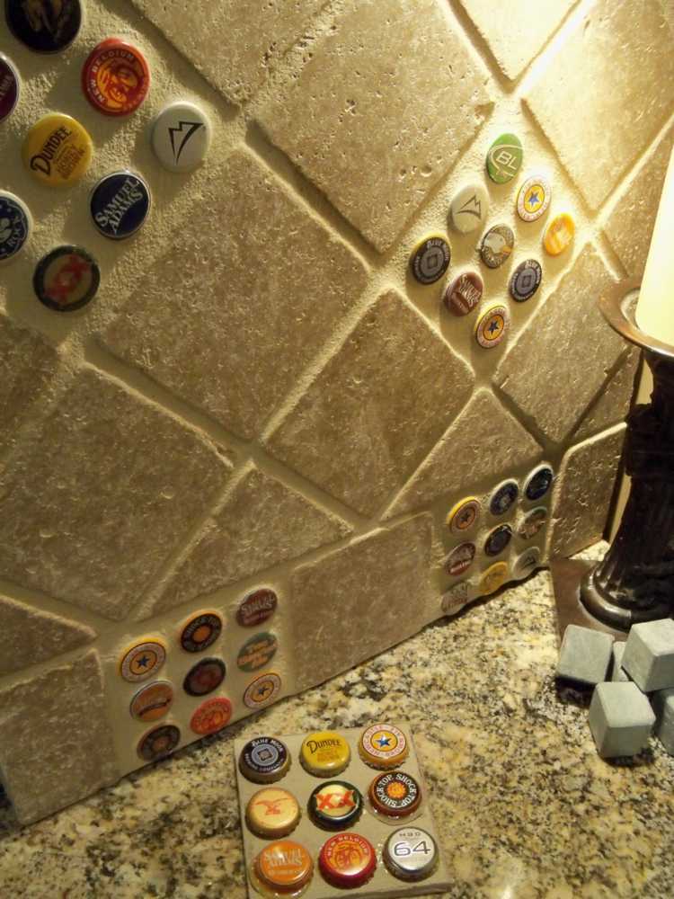 nápady na zadnú stenu v kuchyni zmiešajte farebné dlaždice