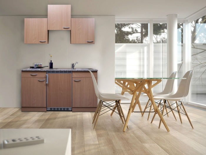 Kúpte si kuchynské linky - kuchynské linky z bukovej sklokeramickej varnej dosky Kuchynský kút-výkup-skrine-buk-spotrebiče-sklokeramická varná doska-moderné