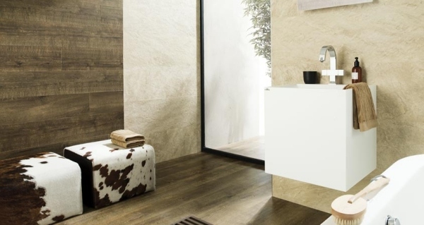 Dlaždice drevený vzhľad stena podlaha kúpeľňa dizajn kravská koža taburetka