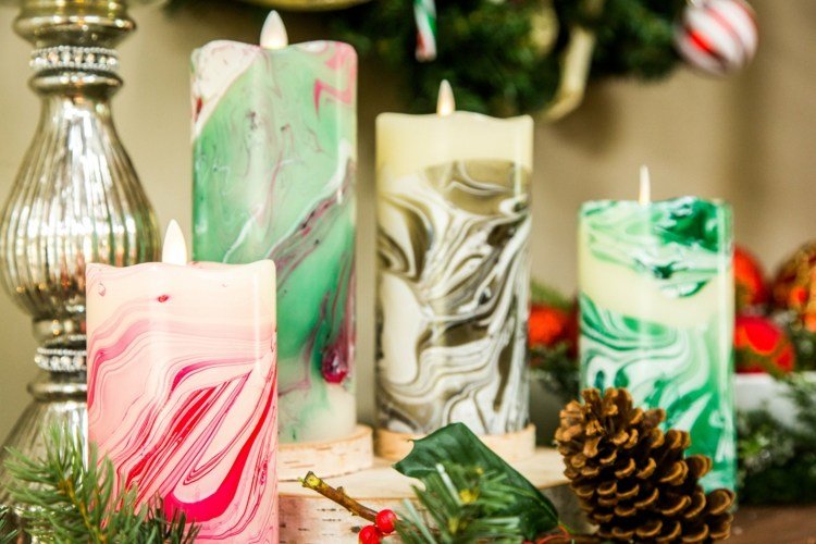 zimné sviečky zdobia vianočný mramorový efekt sami