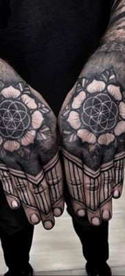 Photo of tattoo model Kevin Crickman (@thecreekman) 04/23/2020 №008 -tattoo-