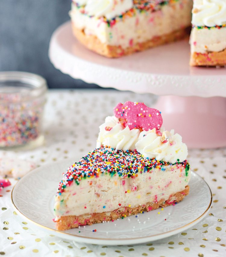 torta do chladničky bez pečenia sušienkový základ narodeninová torta