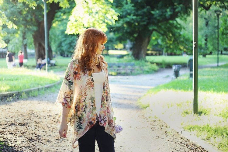 Kimono bunda šiť sami kombinovať jeseň-leto outfit nápad