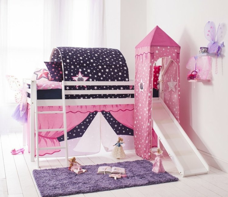 Detská postieľka snímka dievča nastaviť nápady hrad