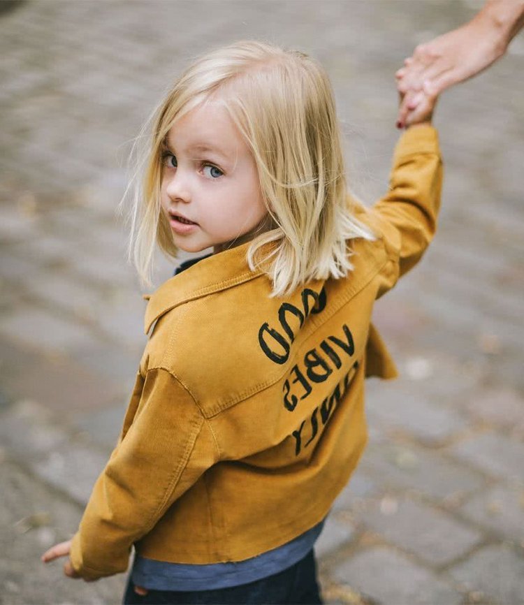 strih pre dievča 2 roky bob jemné vlasy blond