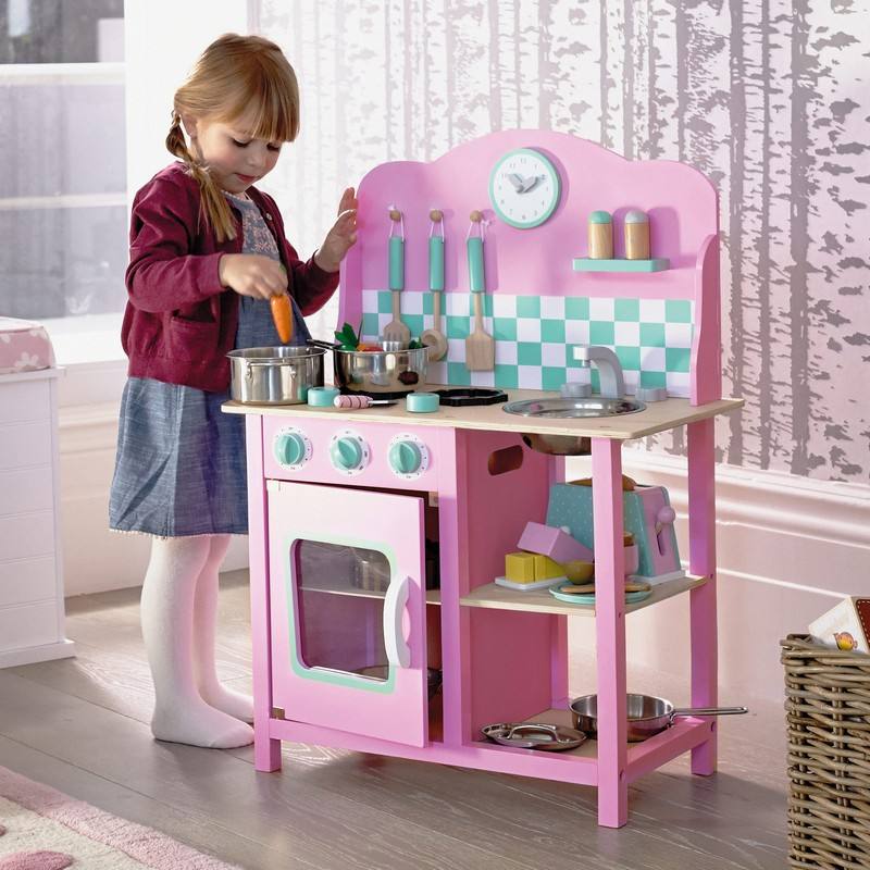 Kinderkueche-drevo-dievčatá-izba-ružová-rúra na pečenie