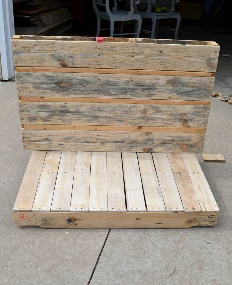 Postavte si detskú kuchynku z dreva svojpomocne - paletový nábytok pre deti Detská kuchynka vyrobená z dreva-záhrada-hracia kuchynka-vyrob si sám-palety