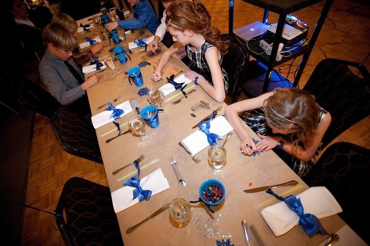 povolené svadobné maľovanie na detský stôl