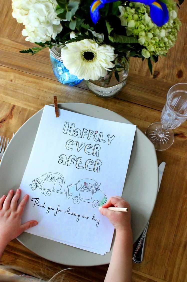 detský stôl svadobný dizajn vyfarbenie obrázok svadobné auto