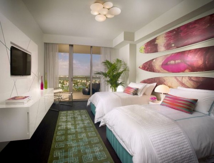 Detská izba-dekorácia-nápady-motto-surfovanie-dievča-tvár-ružová-surfy