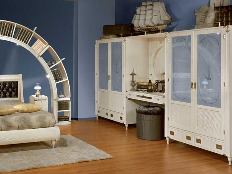 Dizajnový šatníkový stolík do detskej izby