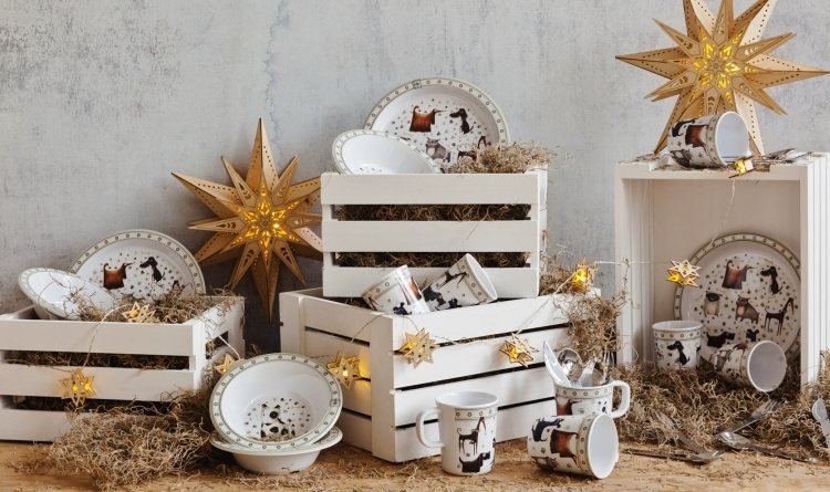 Keramické alebo plastové misky s roztomilými psími motívmi detská izba-dizajn-bytové doplnky-zimné-hviezdy-rozprávkové svetlá-misky-motívy-pes