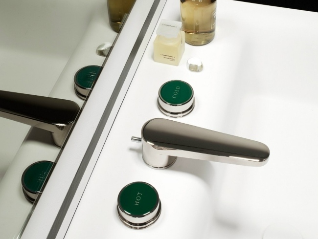 Vybavenie do kúpelne-batéria, batéria, vodovodná batéria, zelená rukoväť Vybavenie do kúpelne-márnosť mixér vodovodná fľaša zelená-rúčka