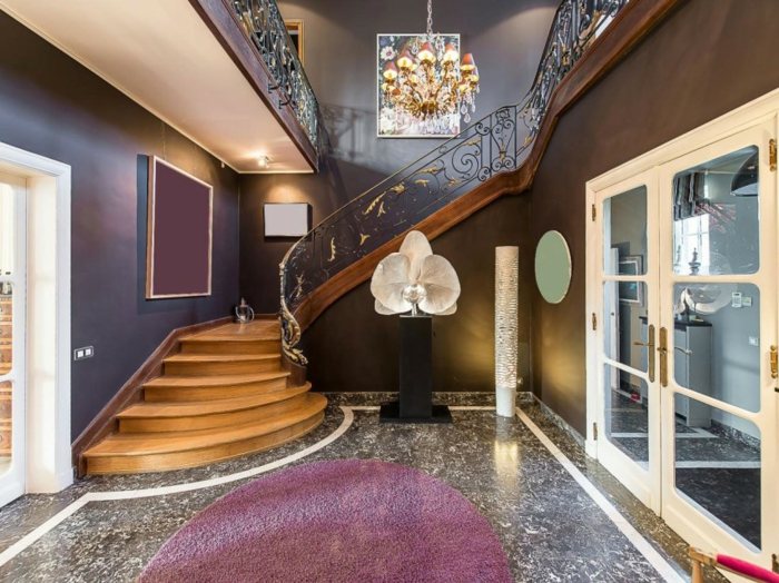 Drevené kované zábradlie klasický interiér