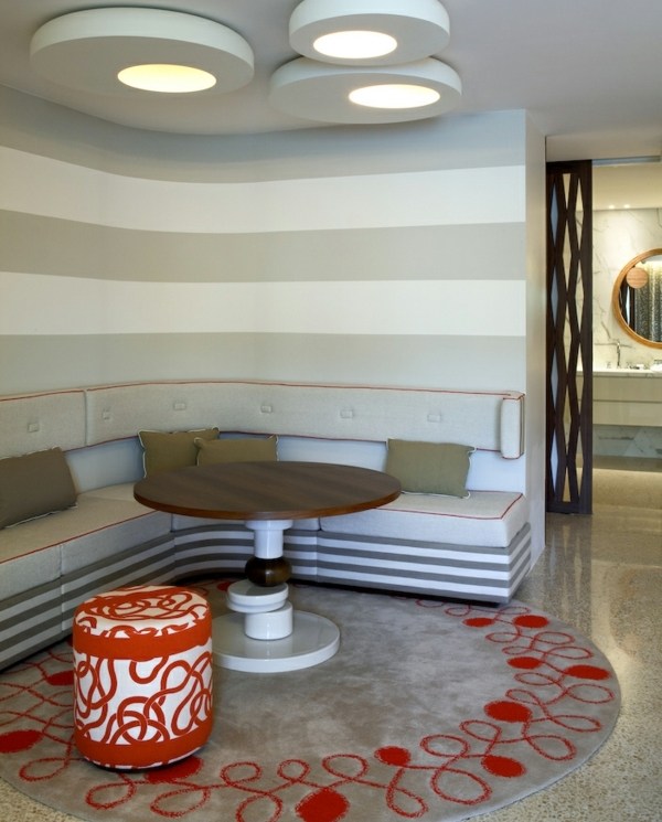 stolička-francúzsky-Haute-Couture-by-Le Manach