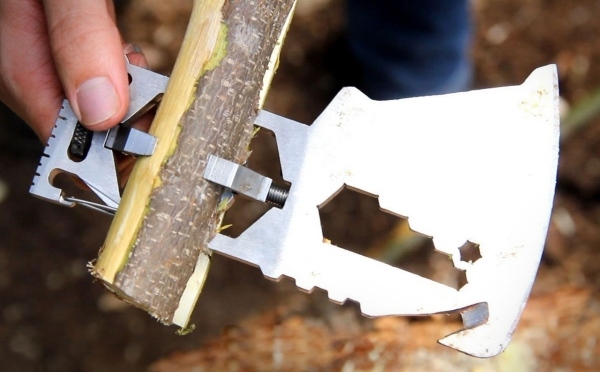 ax-klax-multi-tool-kladivo-funkcia