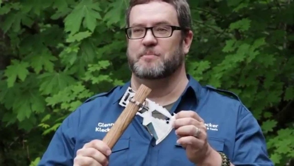 designer-klax-multi-tool-glen-shows