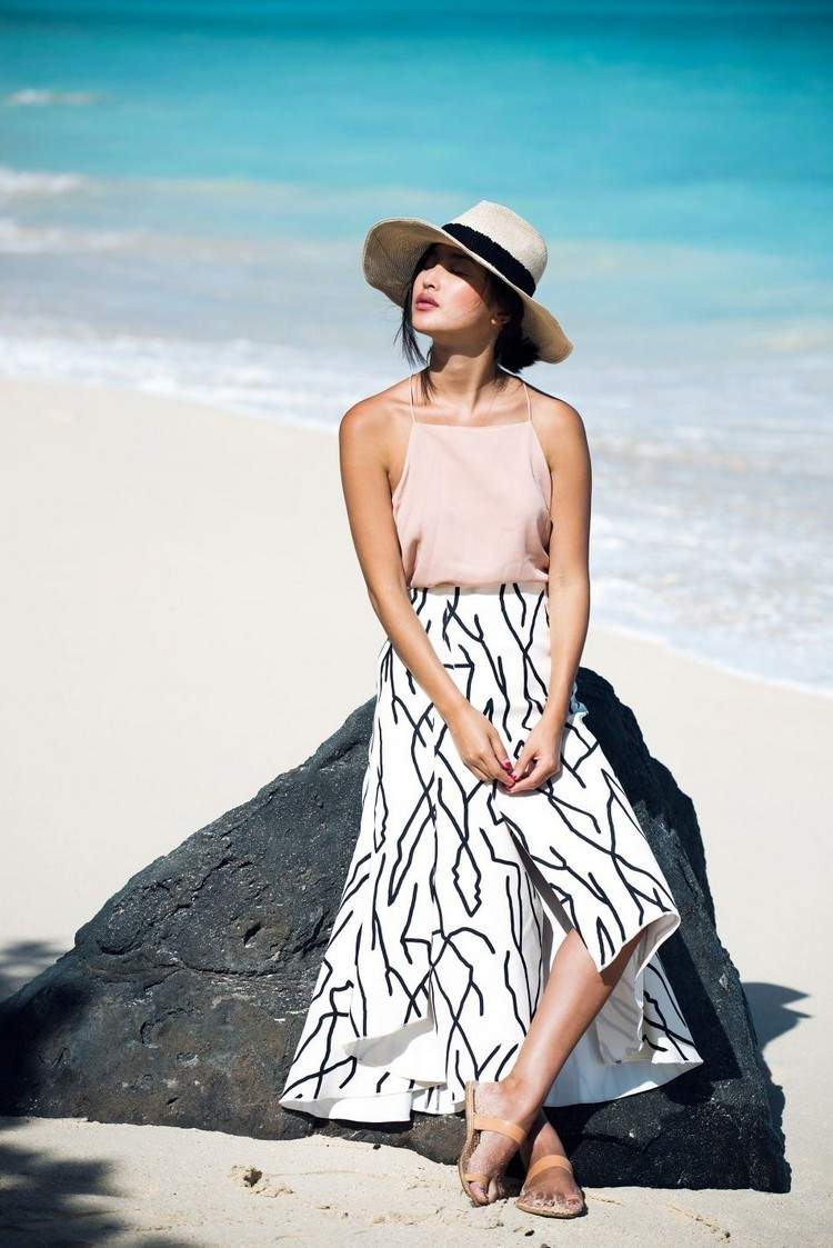 čo nosiť na plážové svadobné šaty svadobný hosť leto