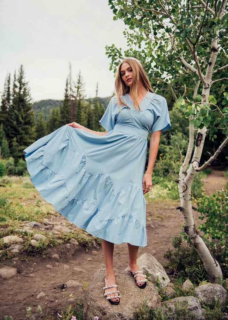 Romantické šaty pre svadobných hostí, čo si obliecť ako hosť na letnú svadbu