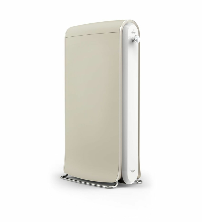 Systém starostlivosti o odevy v šedej farbe udržiavať oblečenie ozdobiť bielou modelkou praktickou