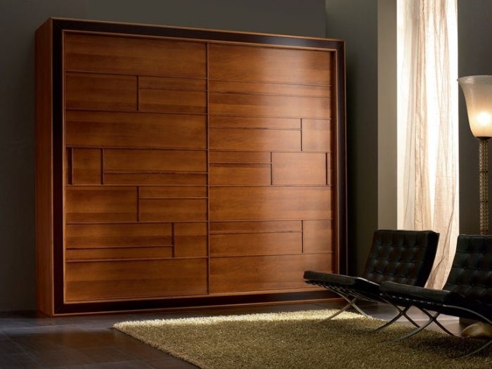 Moderná šatníková skriňa z orechového dreva s posuvnými dverami-Elettra Night od Cantiero Šatník-dizajn-orech-posuvné-dvere-ELETTRA-NOC-Cantiero
