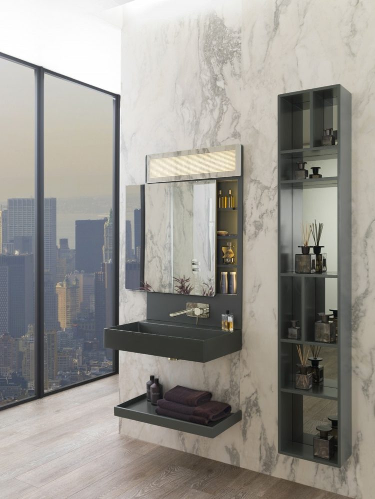 malé-kúpeľne-sivý-nábytok-nástenný-nábytok-zrkadlová-skriňa