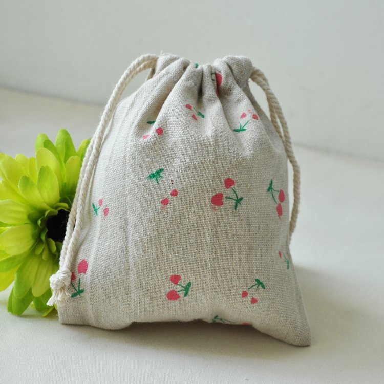 malé-darčeky-balenie-drotárstvo-plnené-taška-ľan-čerešňa-vzor