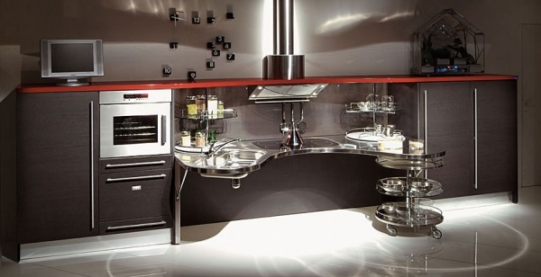 Zaujímavo vybavená kuchyňa