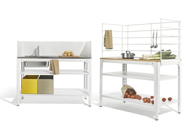 malé kuchynské odkladacie police kovové Poličky kovový drez na platničke