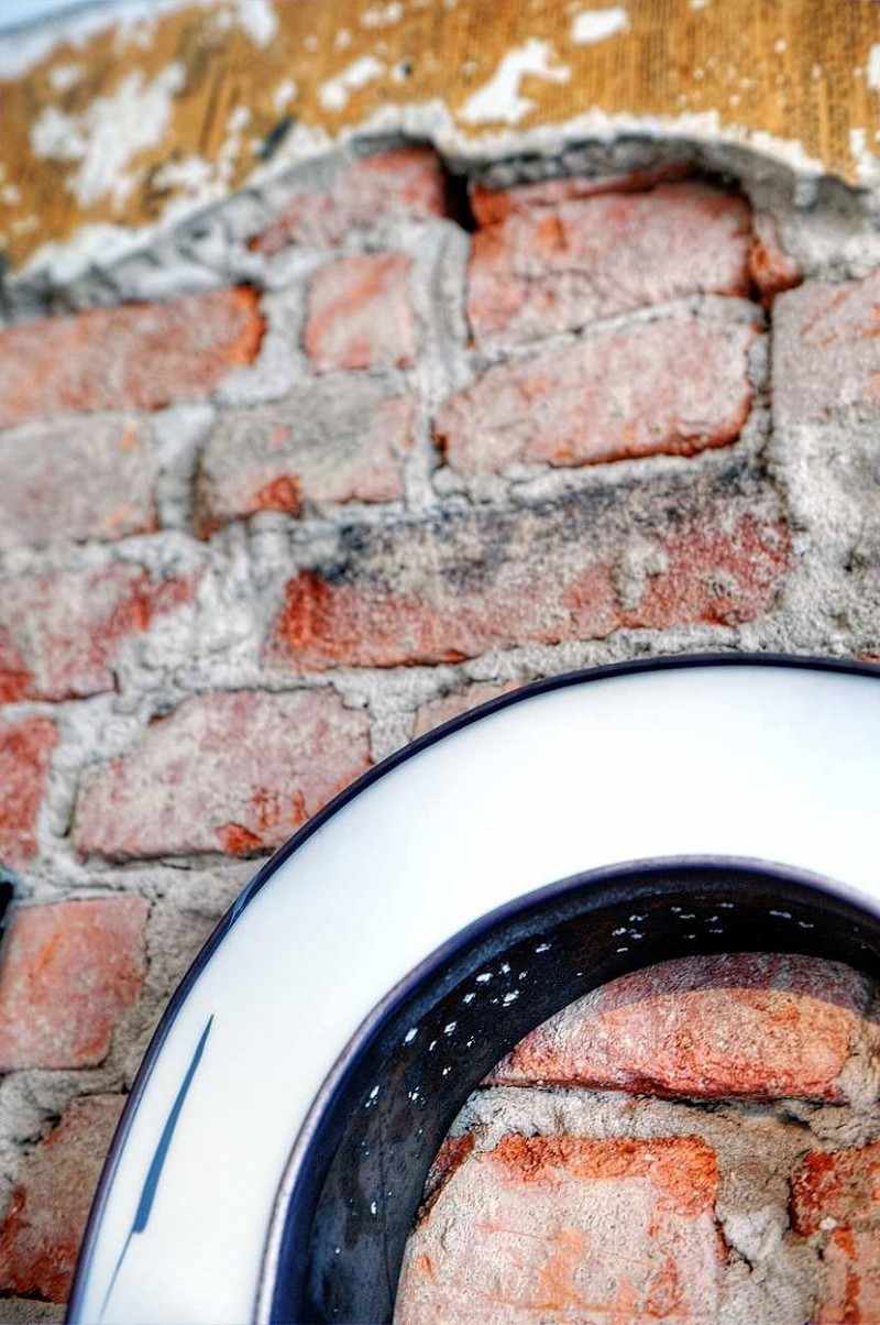 Detail tehlovej steny