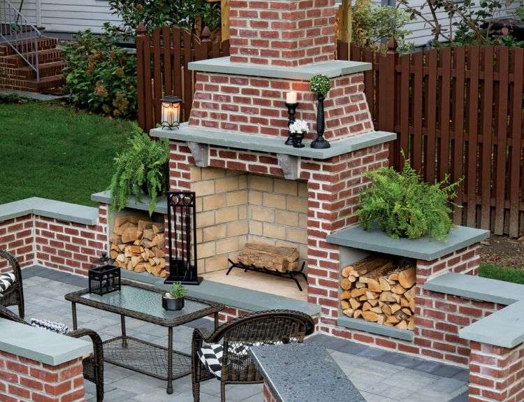 Plot na ochranu osobných údajov vonkajší obklad krb čierne popruhy ratanový nábytok krb trávnik