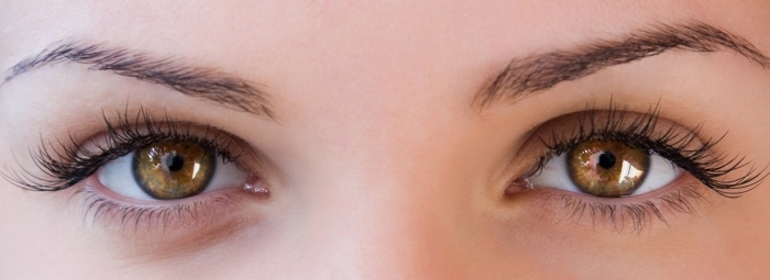 svetlohnedé oči-falošné riasy