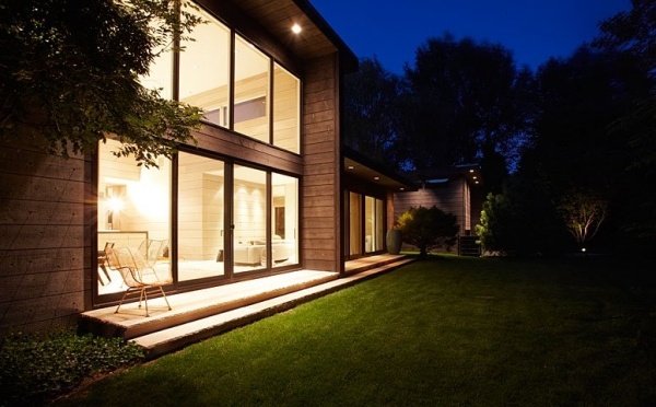 USA stavajú nočné osvetlenie ekologického domu