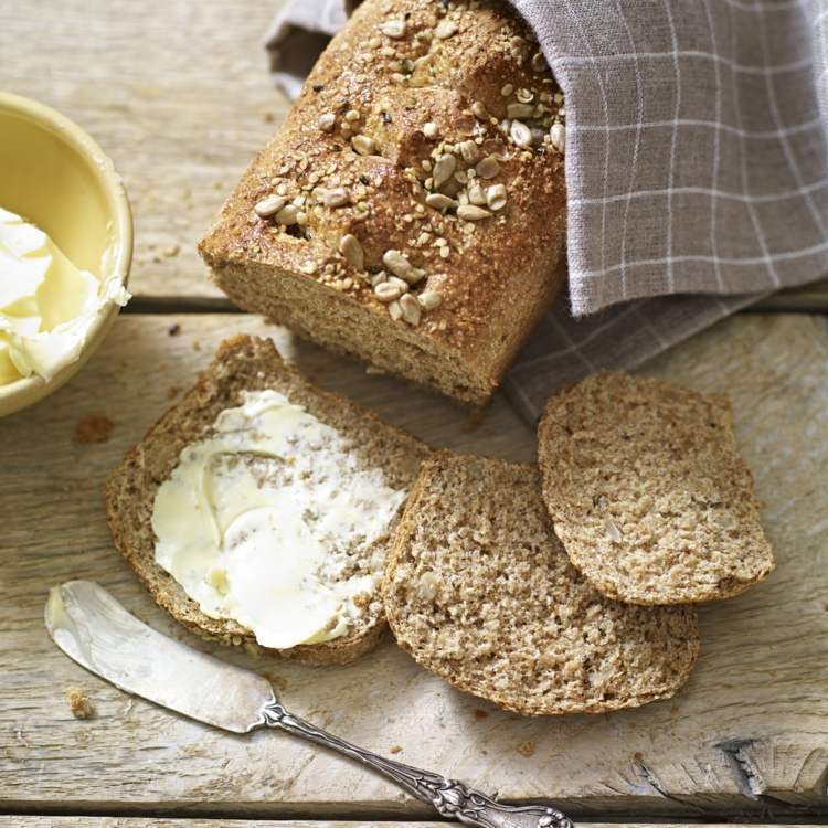 semienko-kokosová múka-maslo-chlieb