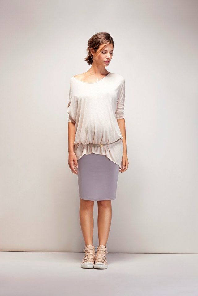 sukňa purpurová blúzka ležérna elegantná svetlá