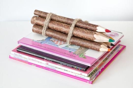 Učebné materiály pre dievčatko ružovo -biele