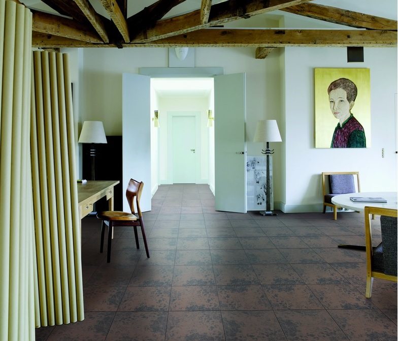 Korková podlaha-pokládka-hala-dizajn-obývačka v vidieckom štýle