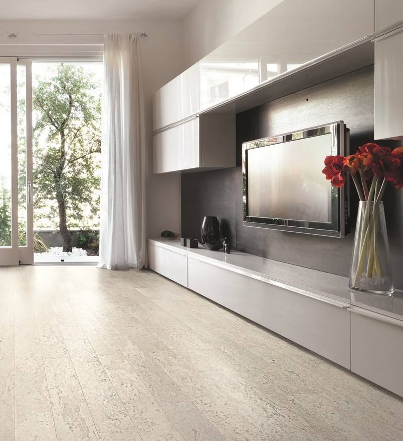 Pokladka-korková podlaha-obývačka-moderné zariadenie