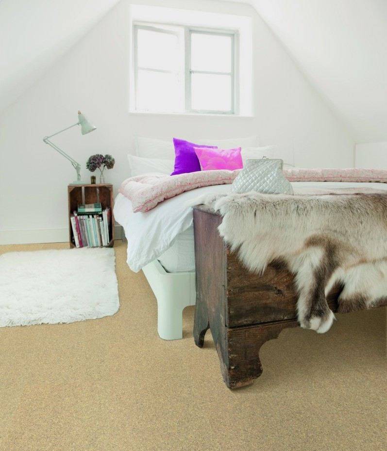 Korková podlaha-pokládka-spálňa-zvuková izolácia-udržanie tepla