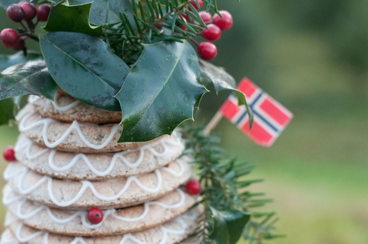 veža kransekage veža zdobí dánske pečivo