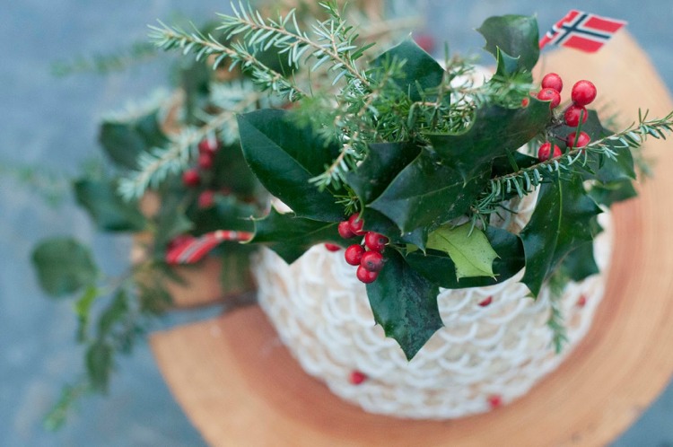 kransekage veža tortové pečivo zimné bobule vianočné ozdoba